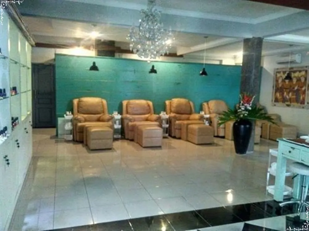 Photo 7