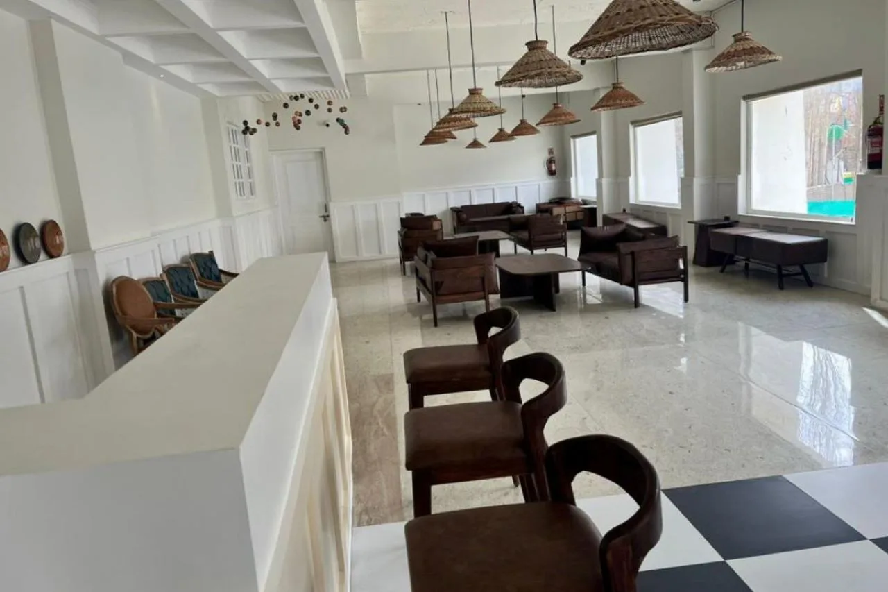 Photo 3