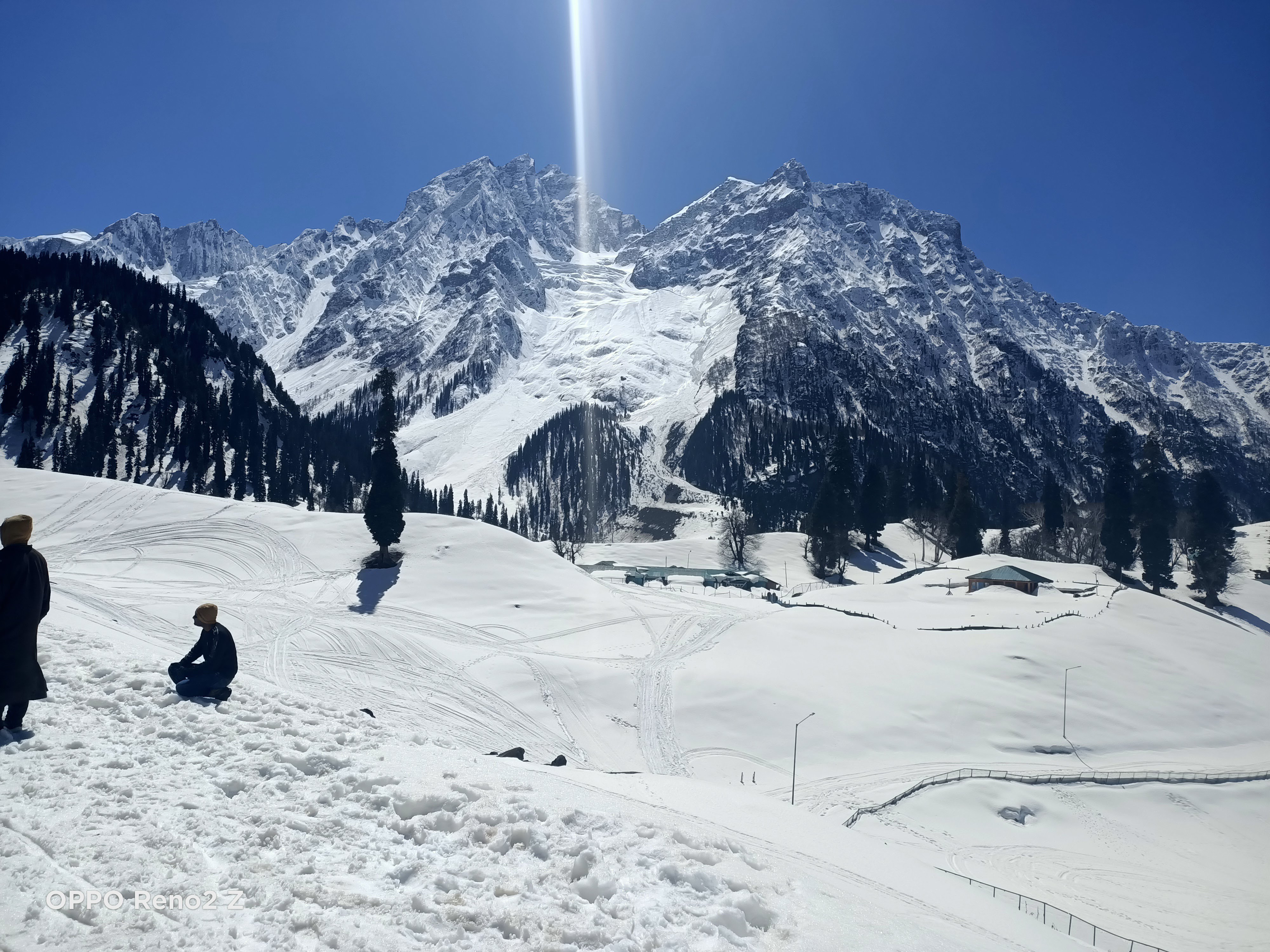 Thajiwas Glacier