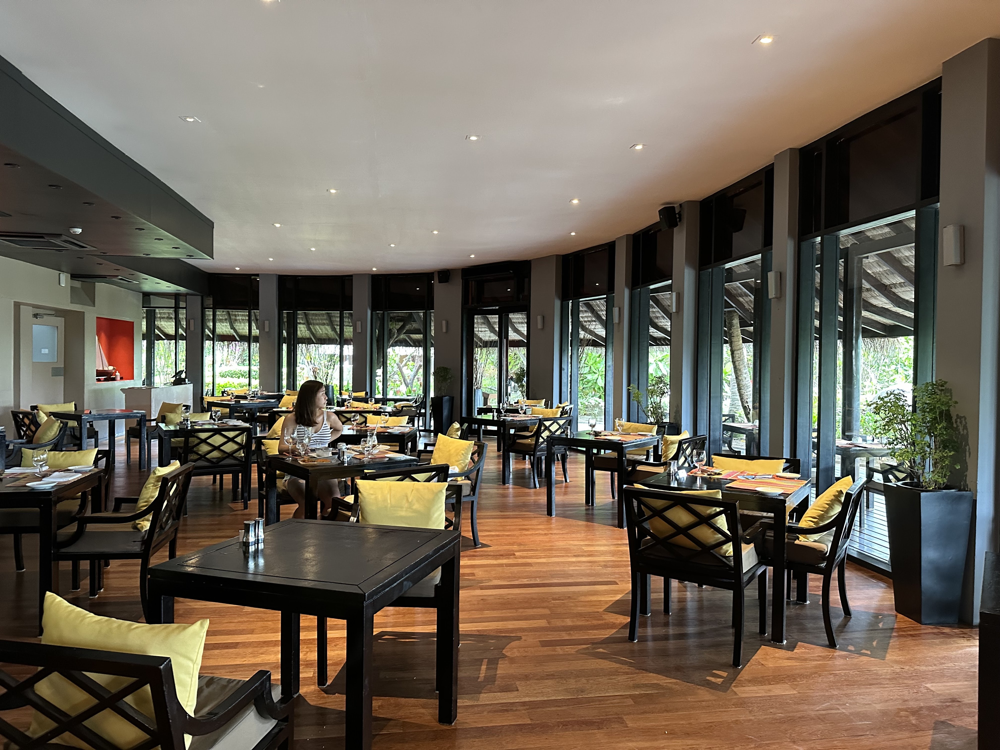 Farivalhu Fine Dining Restaurant